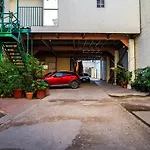 Oyo Hotel Carrusel