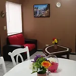 Para Personas Que Buscan Lugar Tranquilo De Descaso
