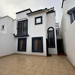 Spacious Rooftop House W/ King Bed