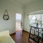 Beachfront Escape - Cozy Studio
