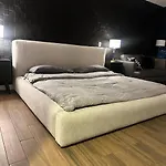 Elegante Apartamento Zona Rio