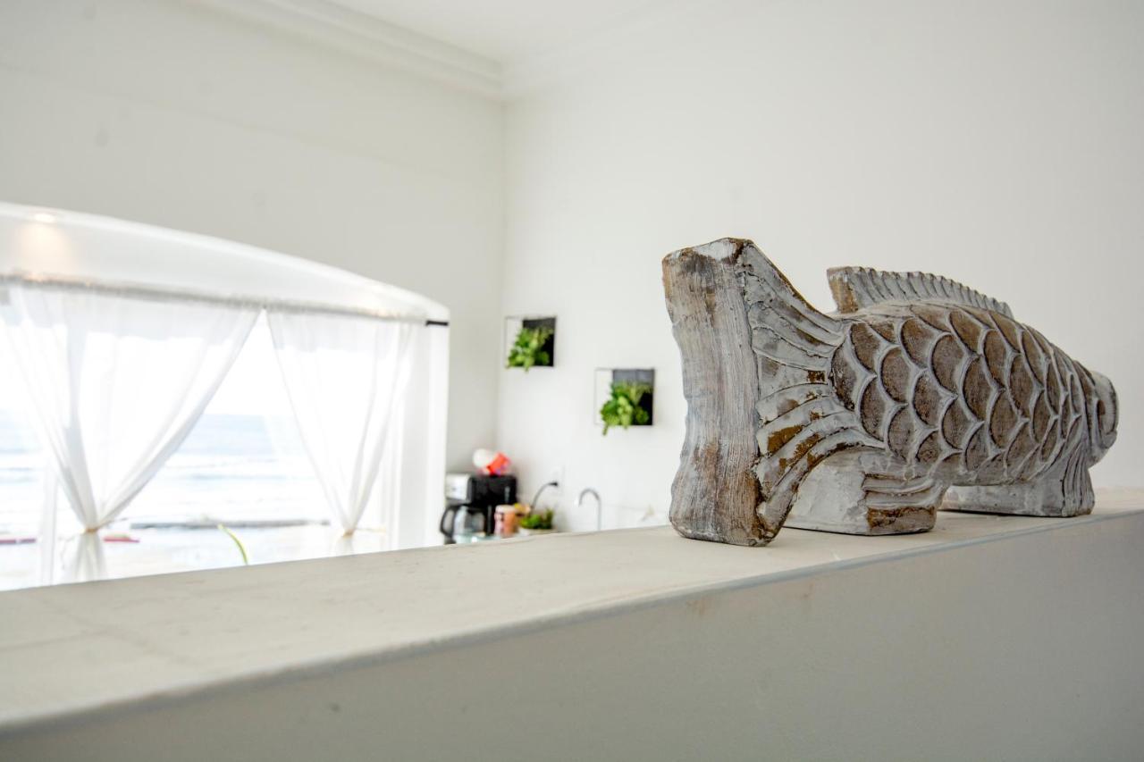Beachfront Escape - Cozy *