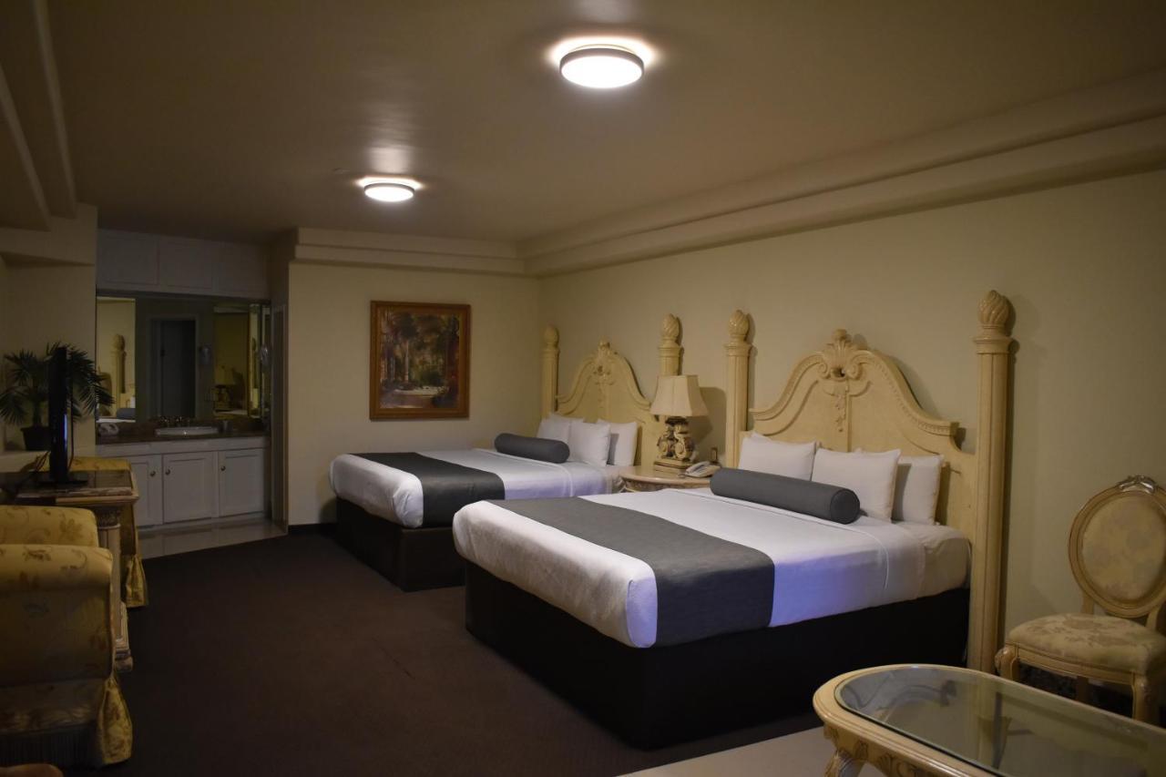 Hotel Frontiere 4*