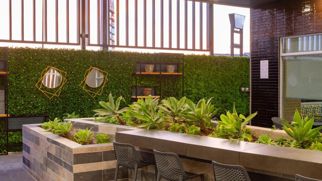 Express & - Otay By Ihg Hotel
