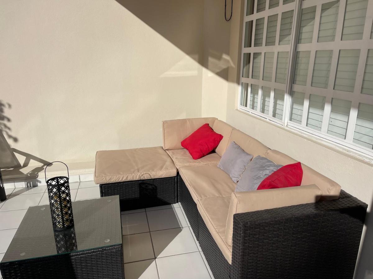 Otay Great Patio Near Otay Crossing & Airport
