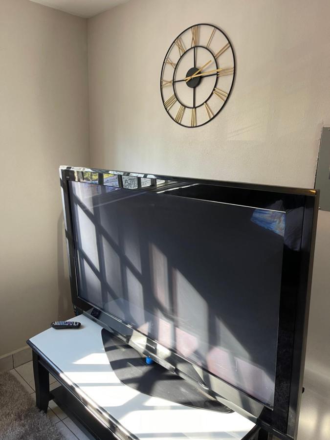 Apartamento Otay 2 Bedroom *