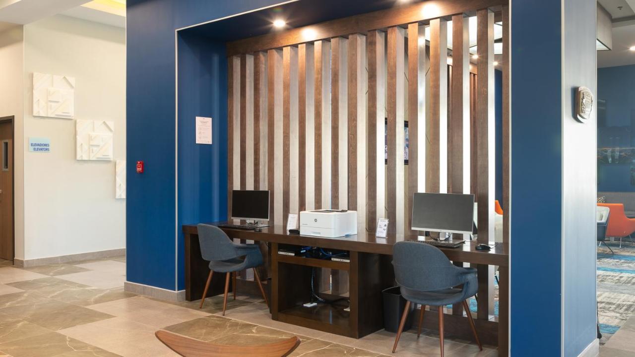 Express & - Otay By Ihg Hotel 3*
