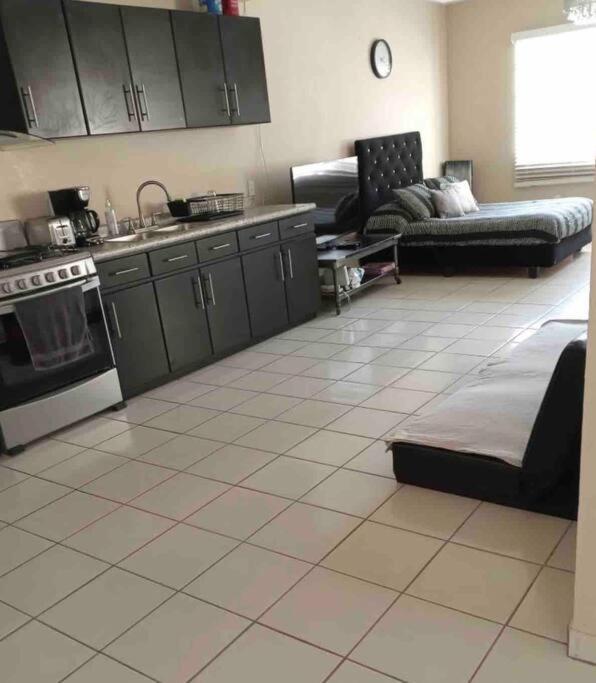 Apartment Otay Great Patio Near Otay Crossing & Airport