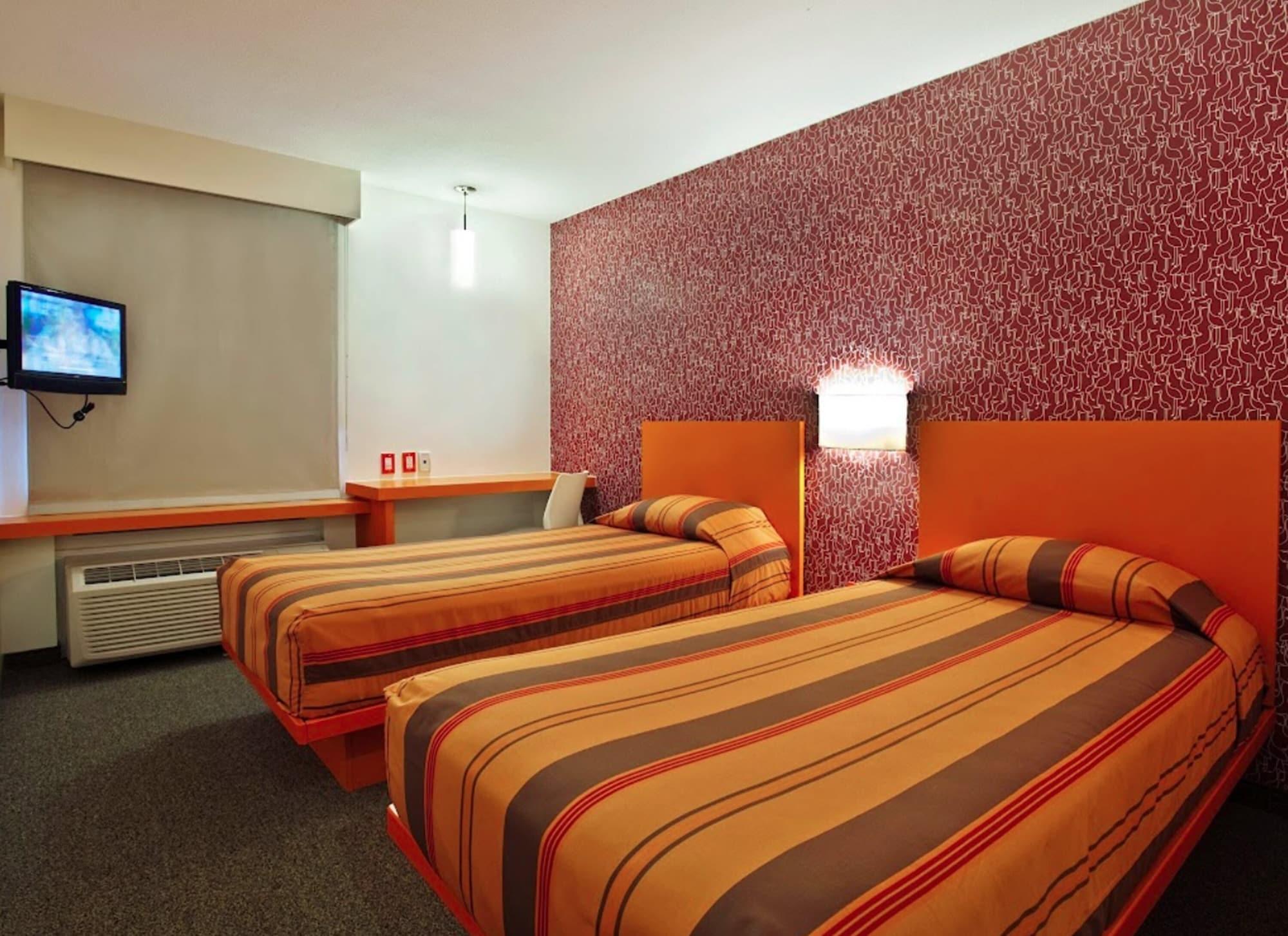 Hotel Express Junior By Marriott Otay 3*