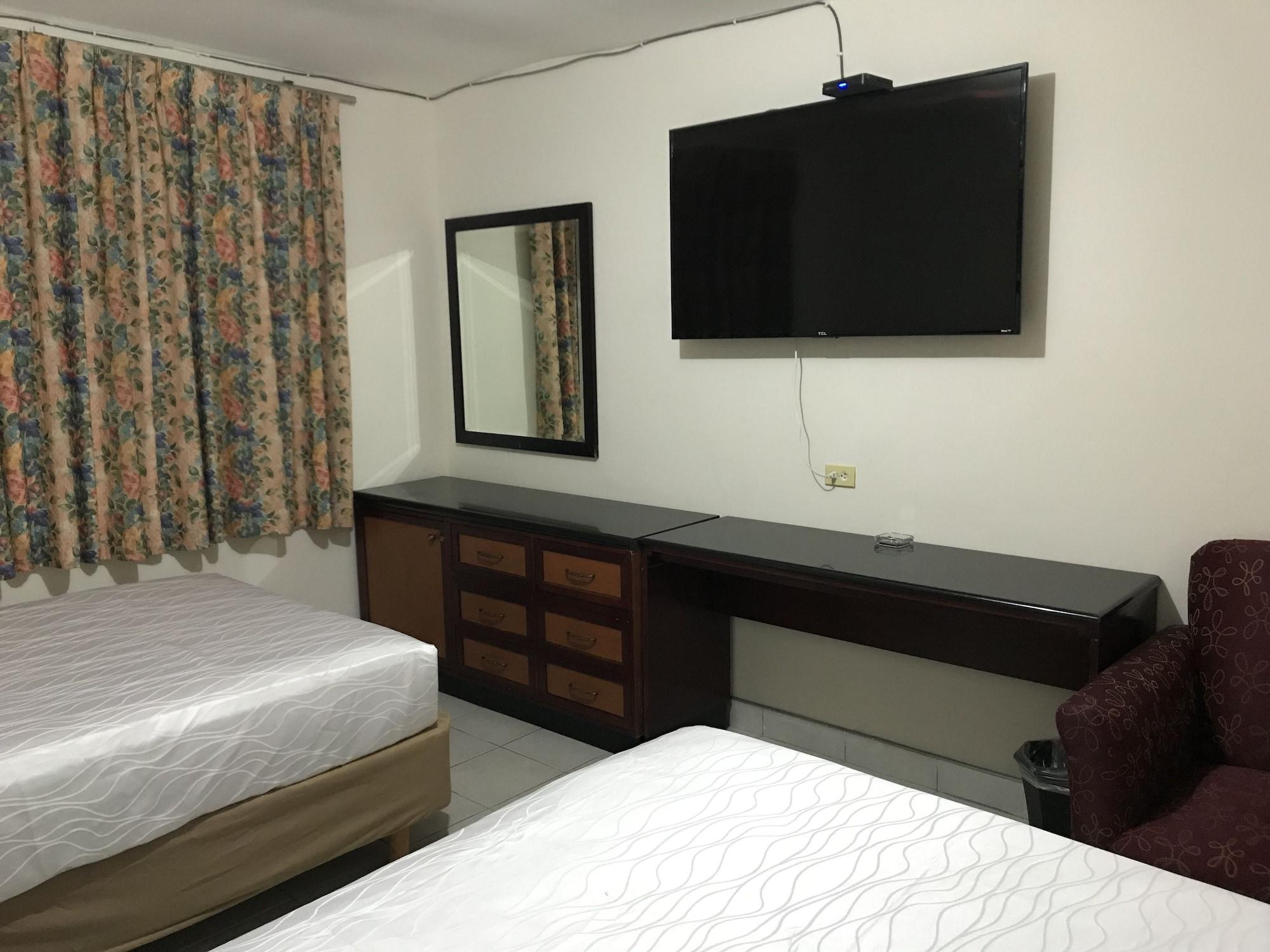 Hotel Guillen Jr 2*