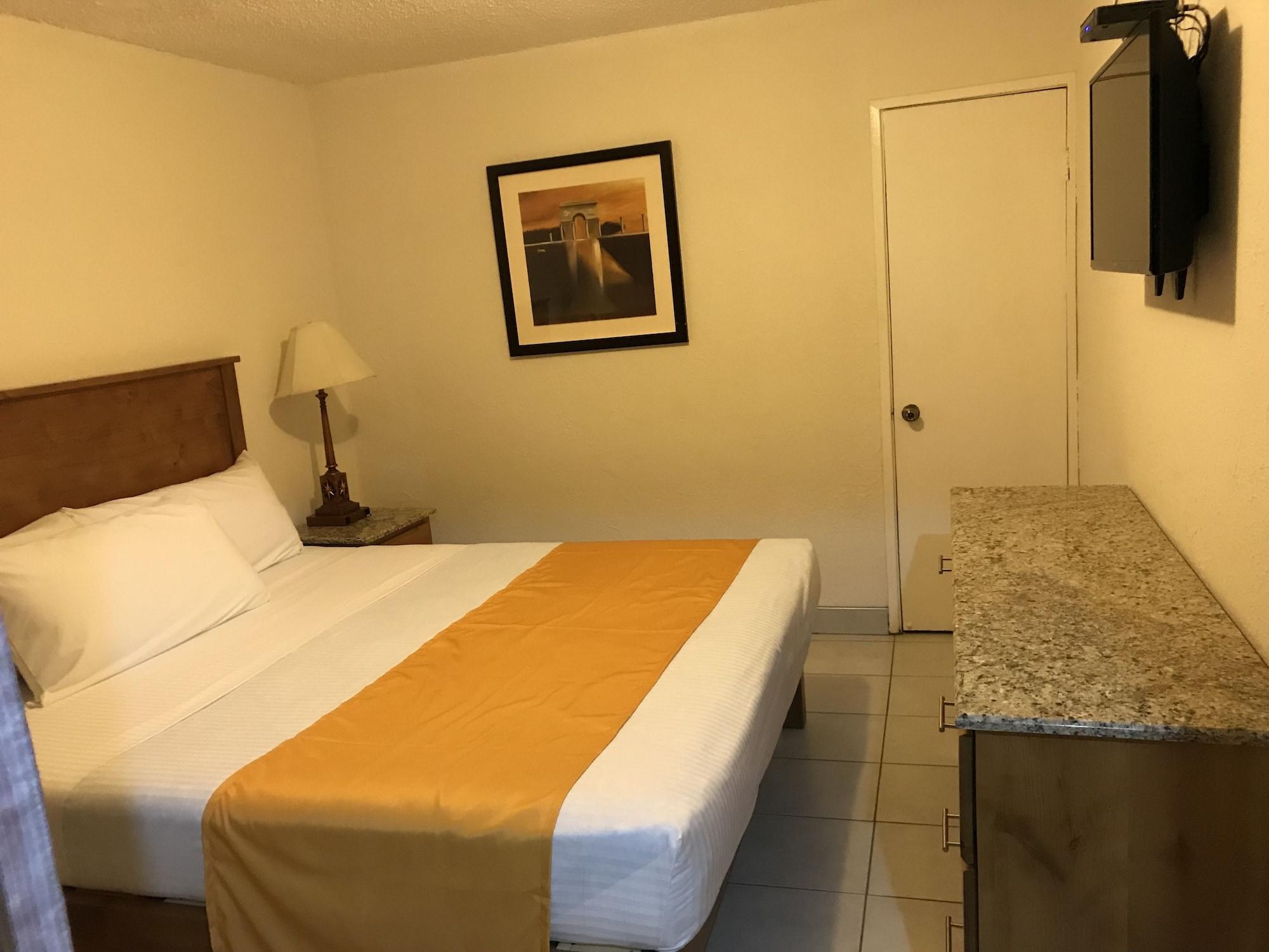 Guillen Jr Hotel Tijuana