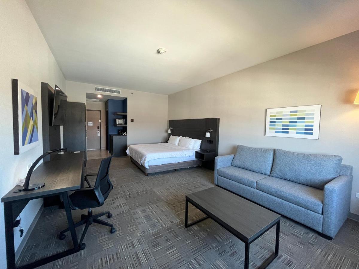 Express & - Otay By Ihg Hotel 3*