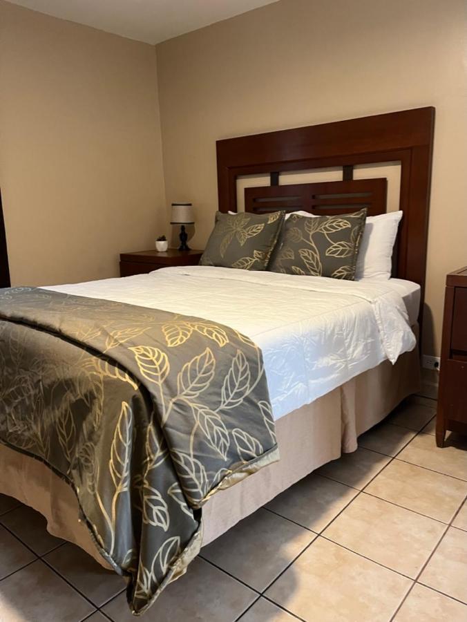 Hotel Del Bosque Tj 2*