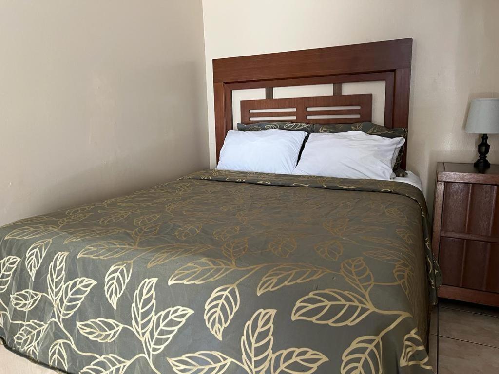 Hotel Del Bosque Tj 2*