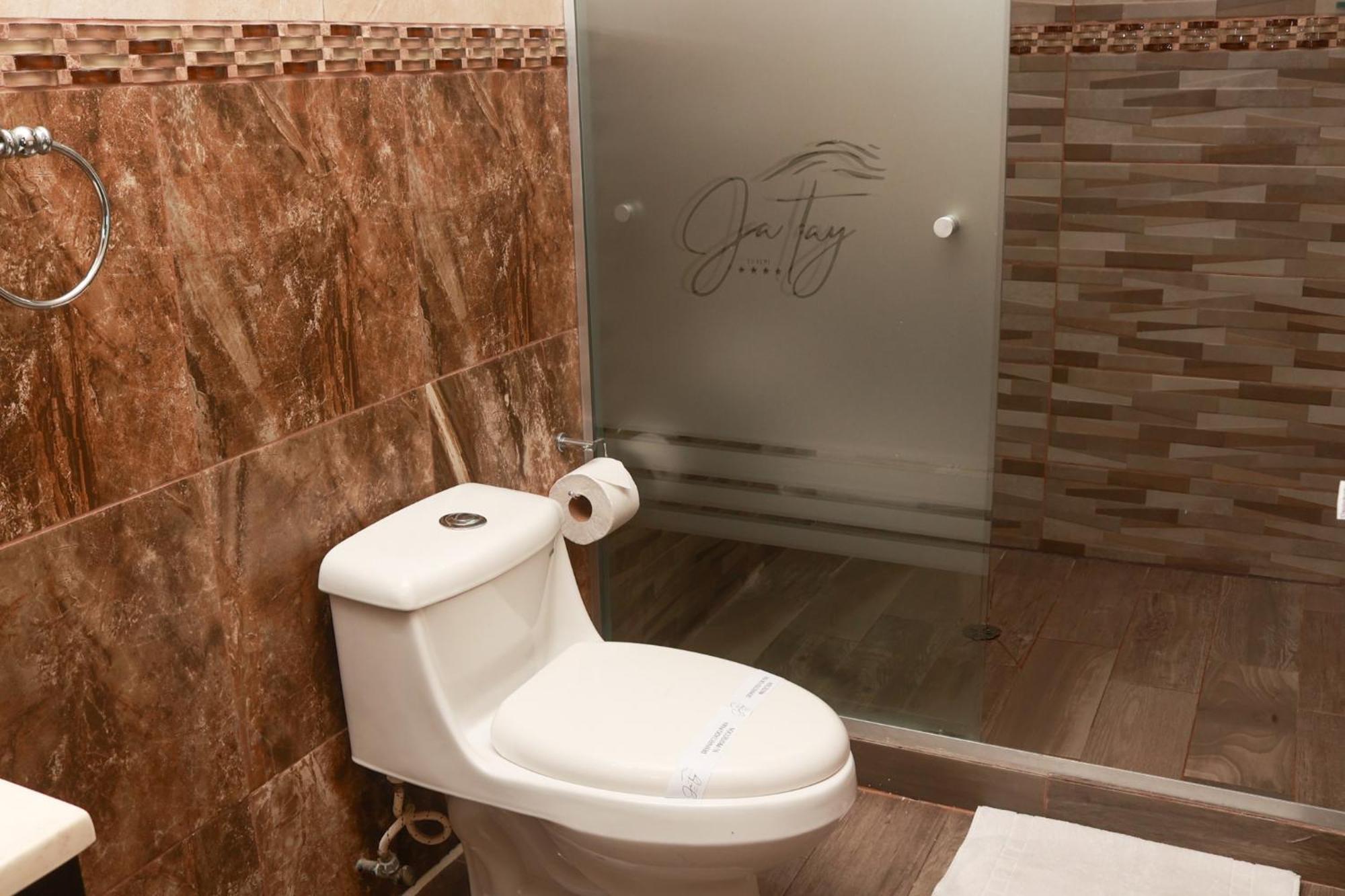 Jatay Hotel Tijuana