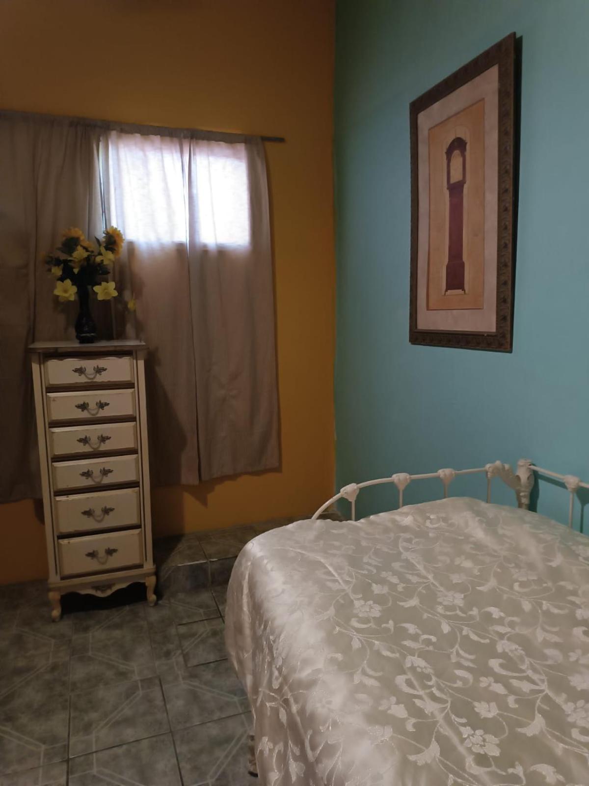 Pensión Barato Mi Casita De Colores Tijuana