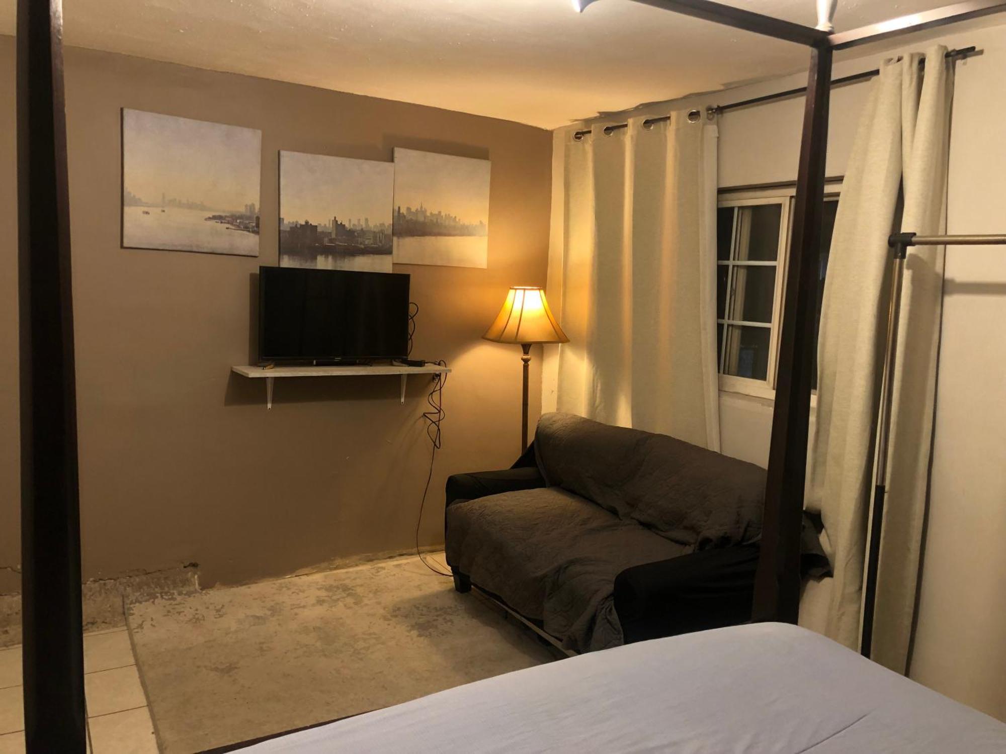 Homestay Mediana En Casa Grande