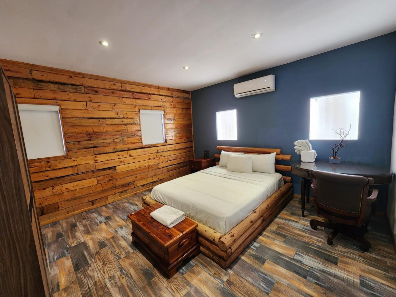 Albergue The Royal Tijuana