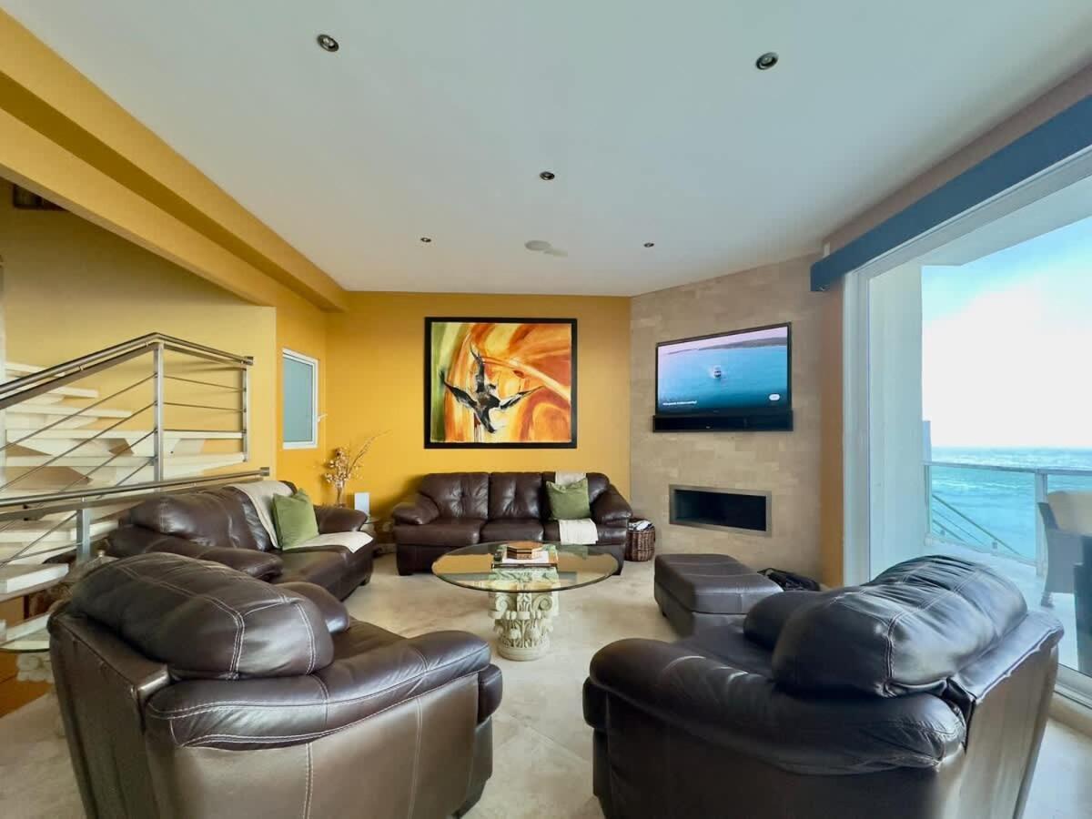 Oceanfront 4br 4 Ba Real Mediterraneo * Tijuana