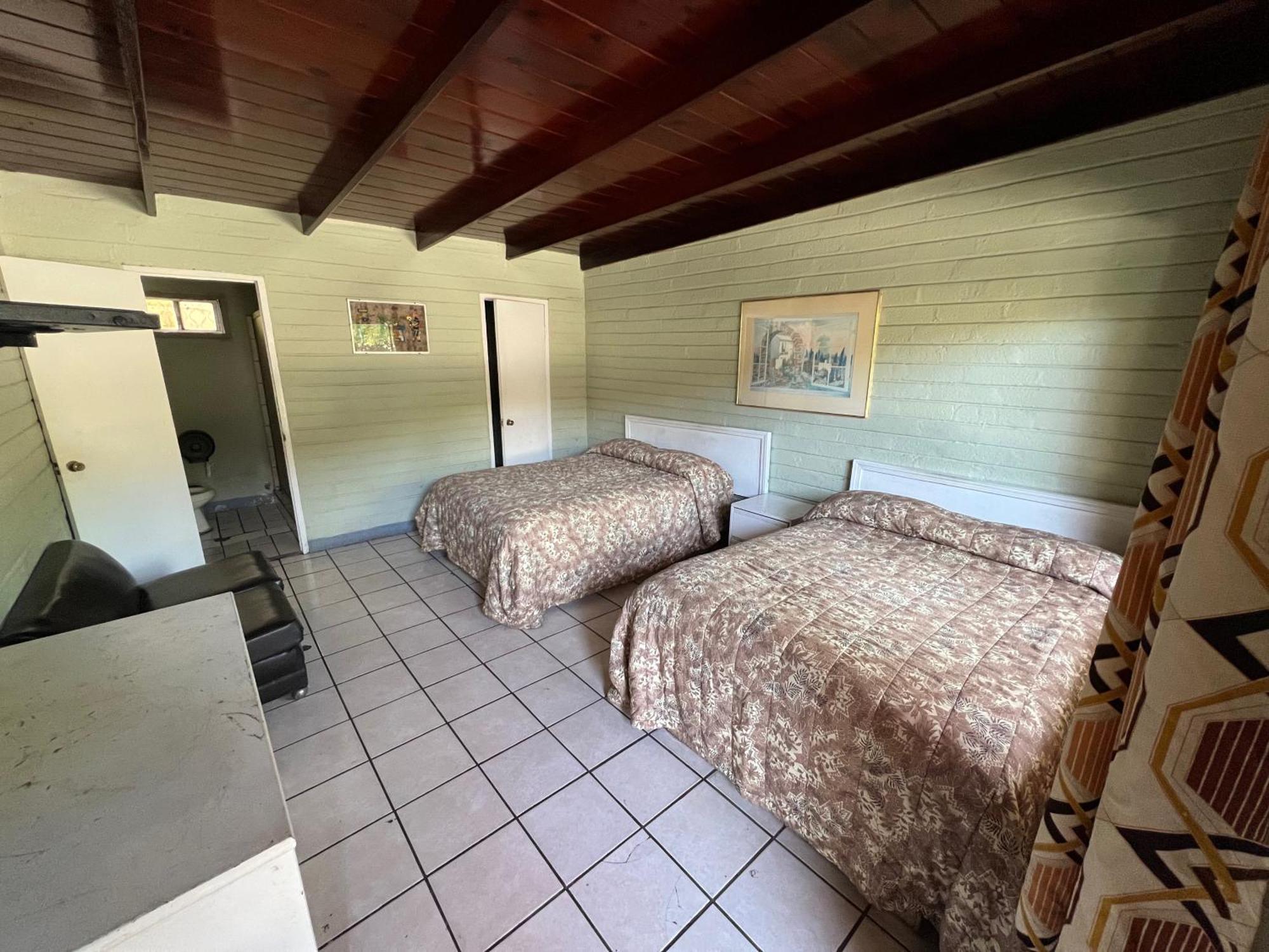 Maya Motel *