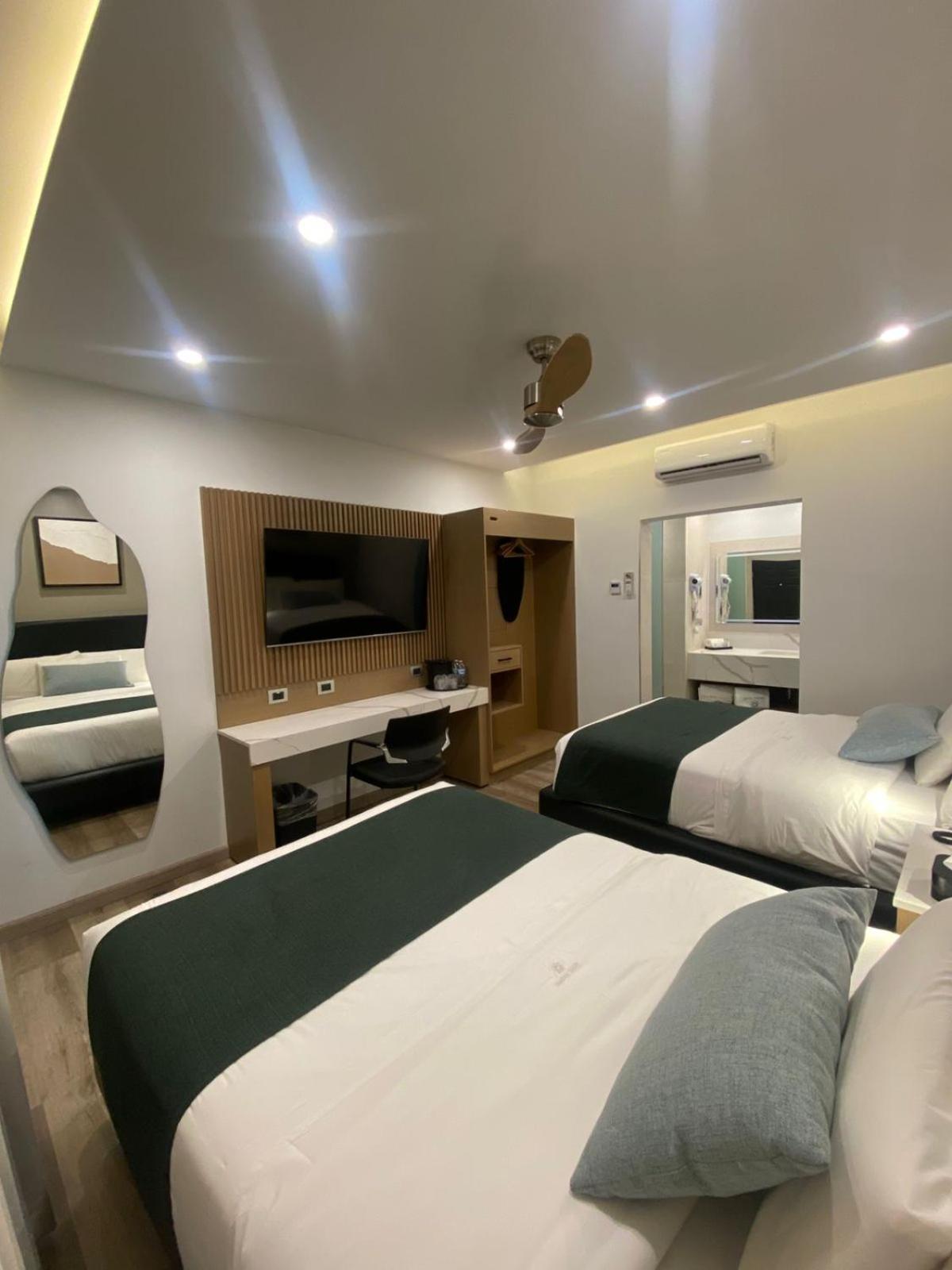 Pacific Inn 3*