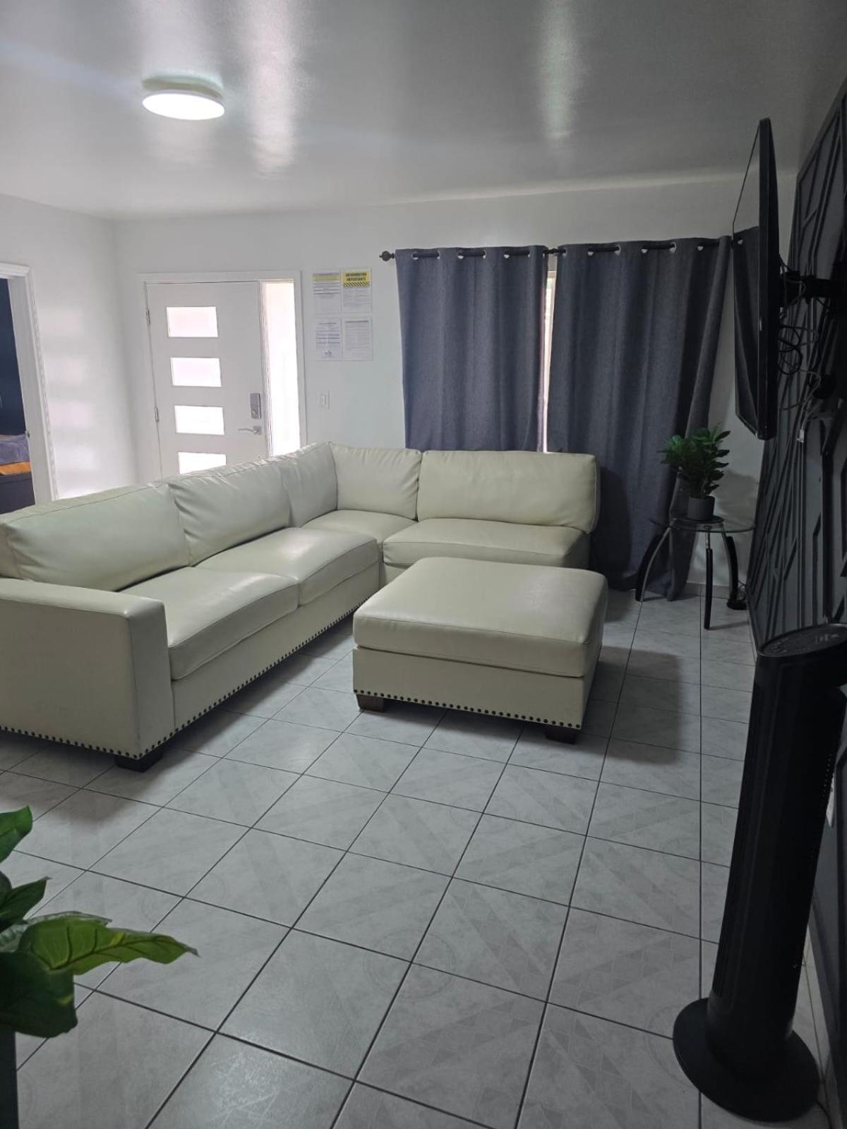Casa Libertad 854 Holiday home *