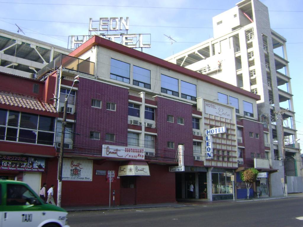 Leon 3* Tijuana