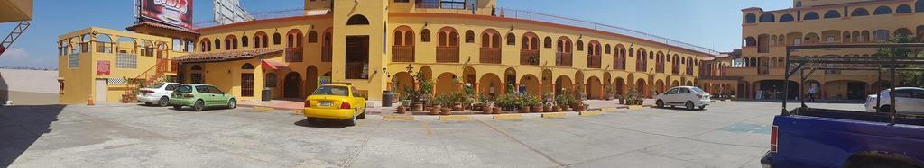 Sevilla 3*