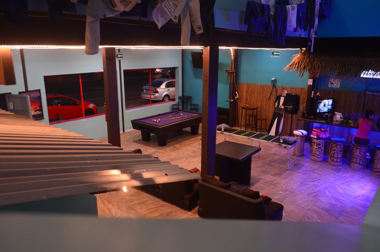 Hostel Lifestyle *