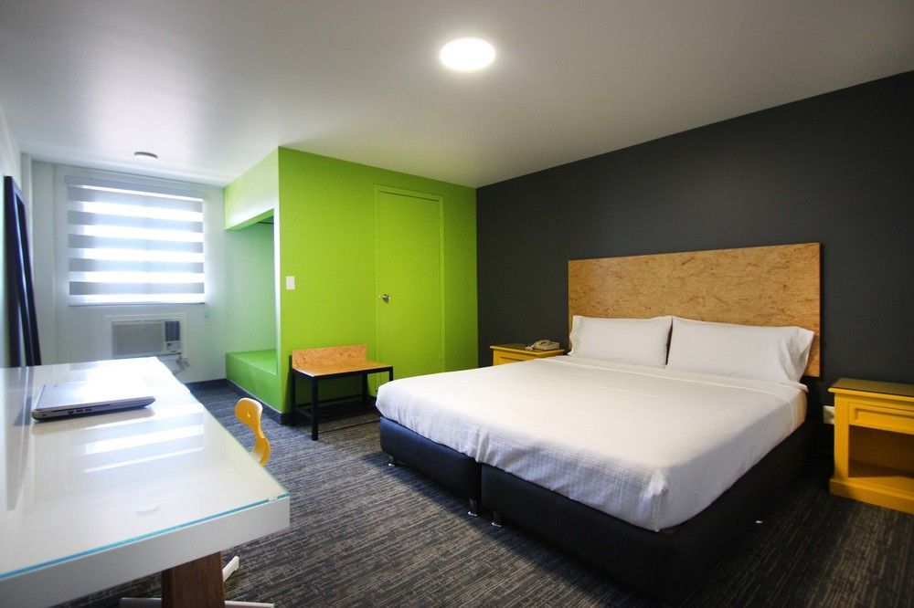 Hotel B My 3*