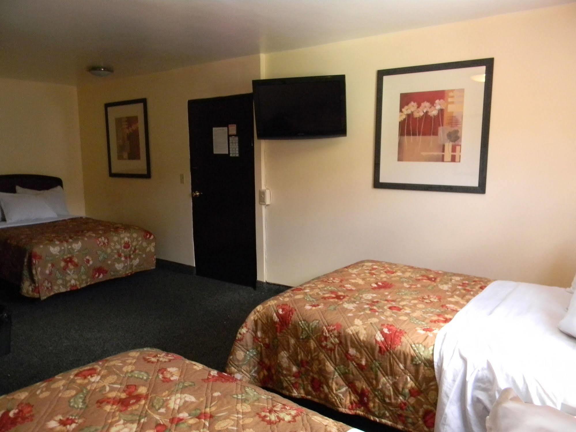 Plaza Hermosa Hotel 2*