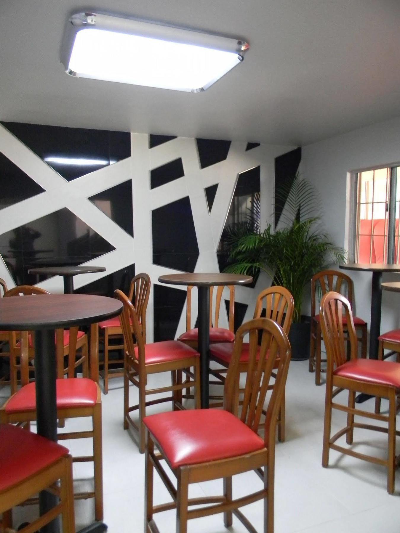 Hotel Plaza Hermosa Tijuana