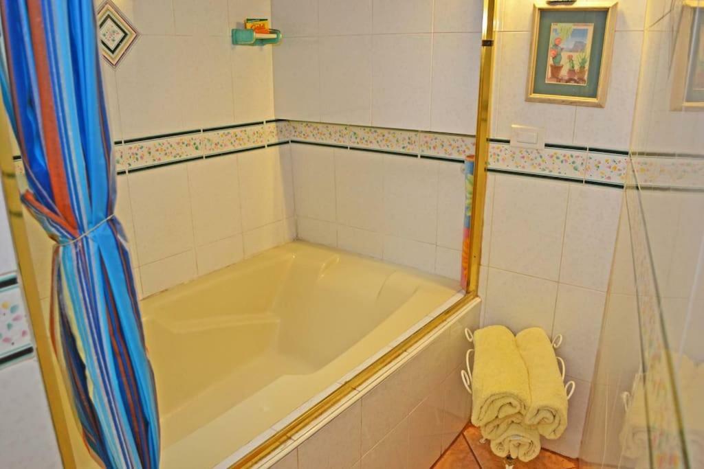 Amazingly Romantic Vacation For Your Honeymoon