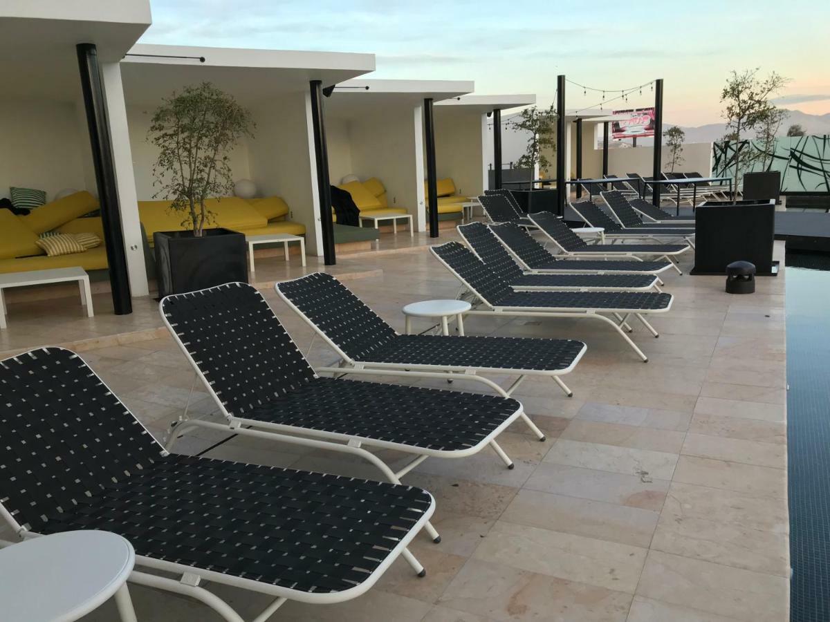 Boulevard Agua Caliente 11998 Apartment