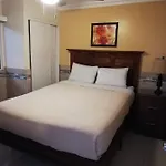 Suites Leon Rojo