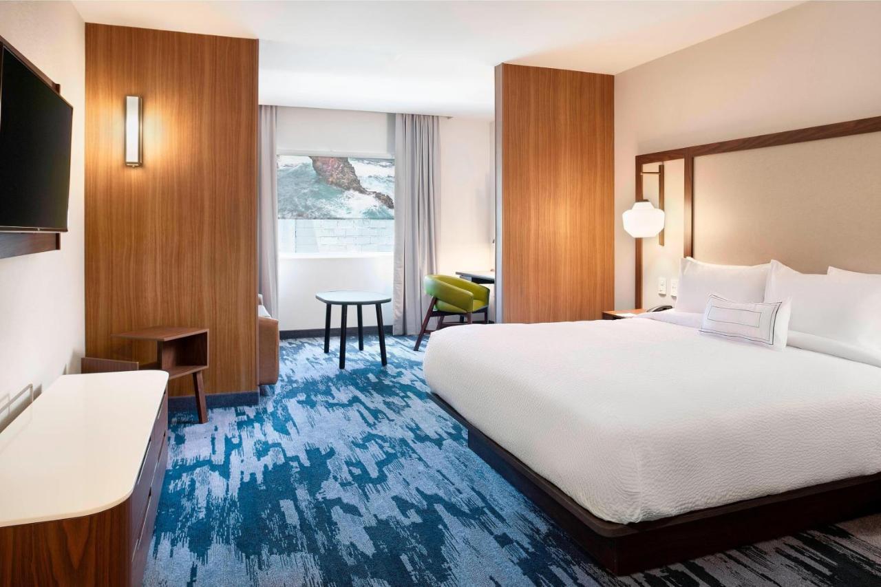 Fairfield & By Marriott 3* Tijuana