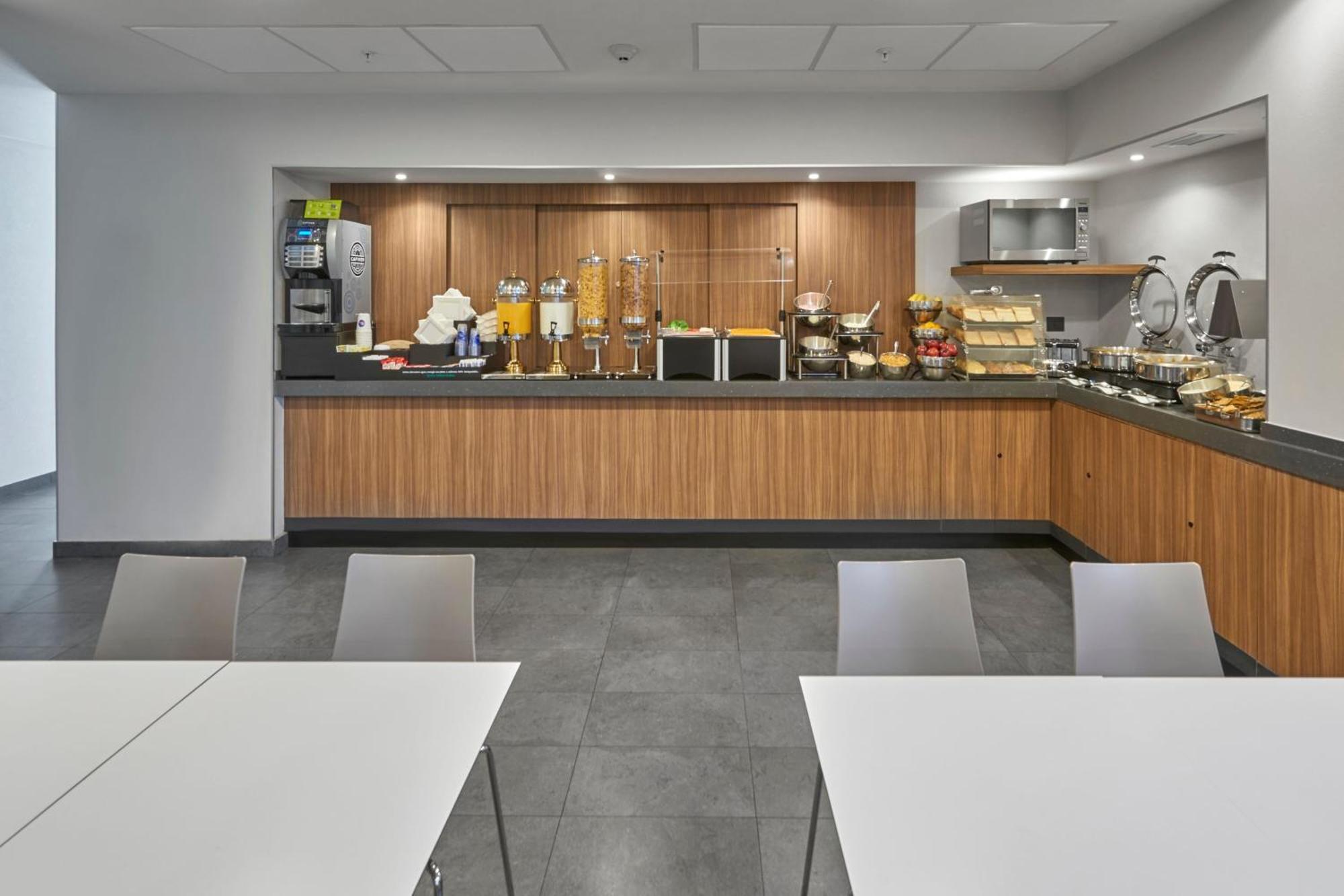 Hotel Express By Marriott Otay