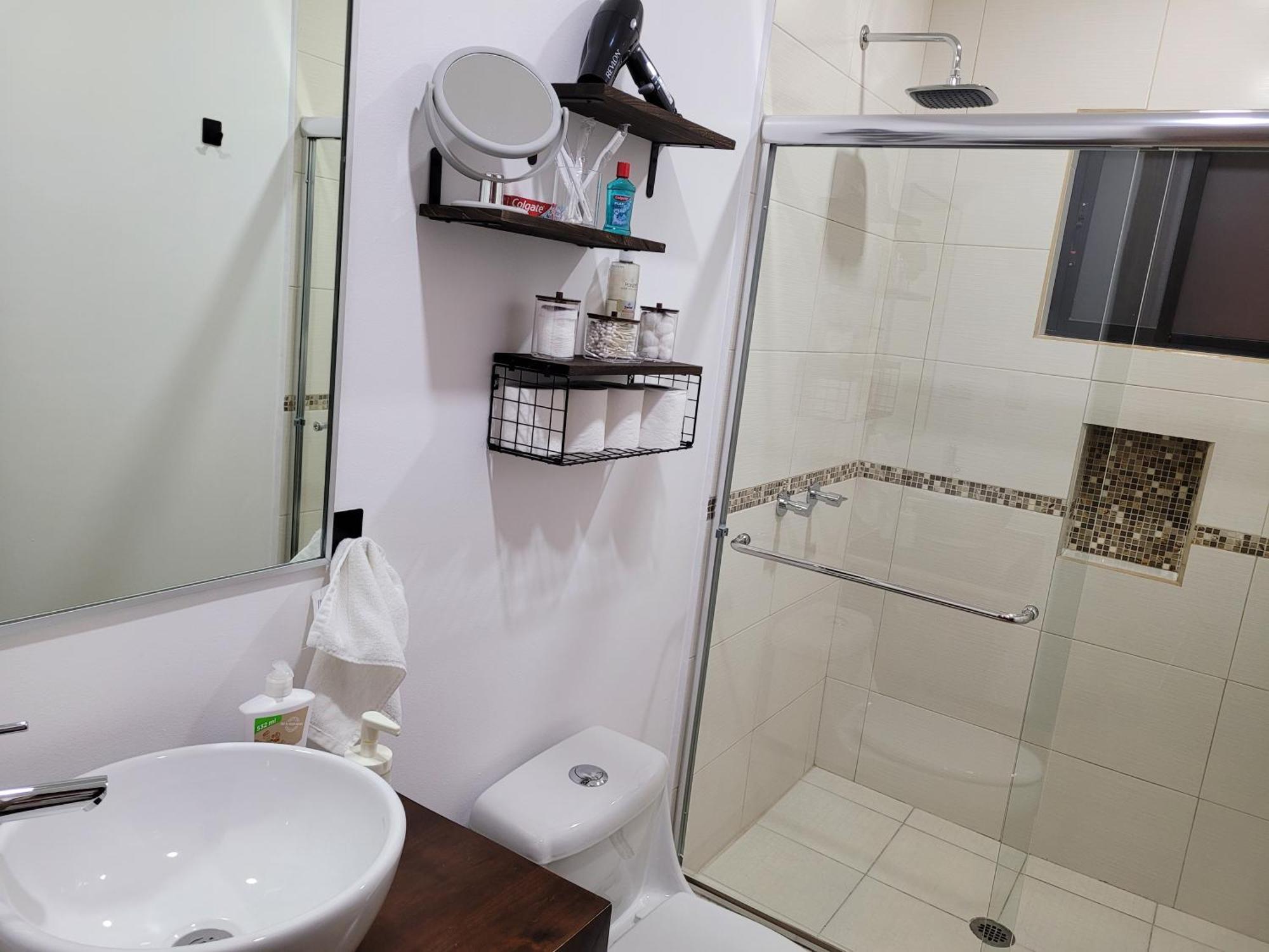 Spacious Tj With Private Heated Pool Free Late Check Out Сasa de vacaciones