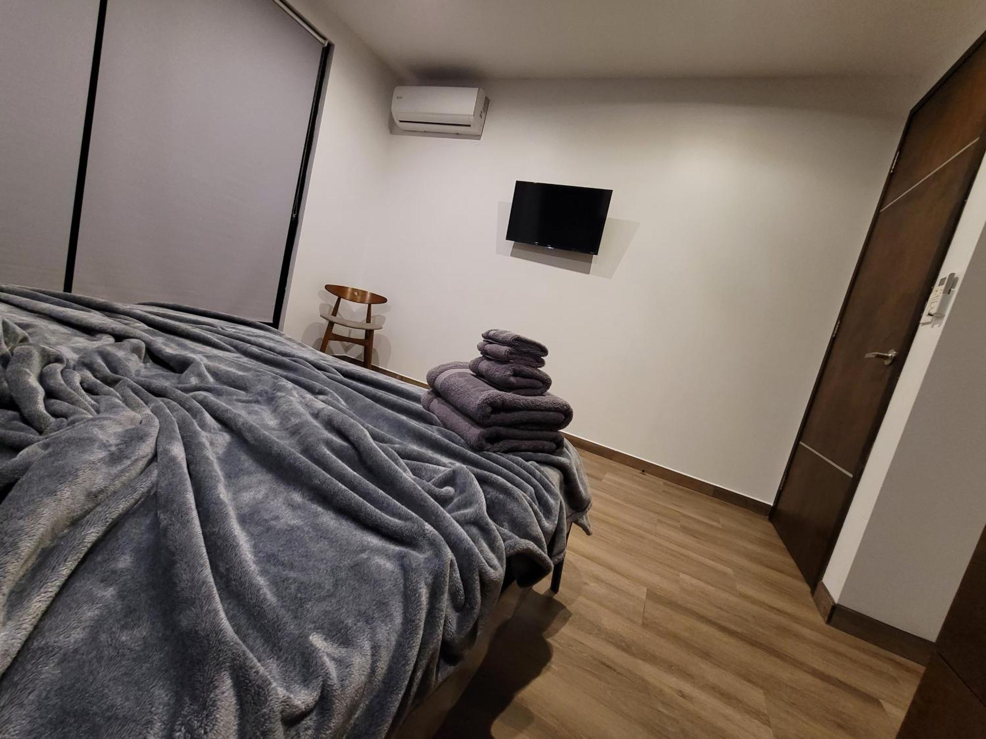 Spacious Tj With Private Heated Pool Free Late Check Out Сasa de vacaciones