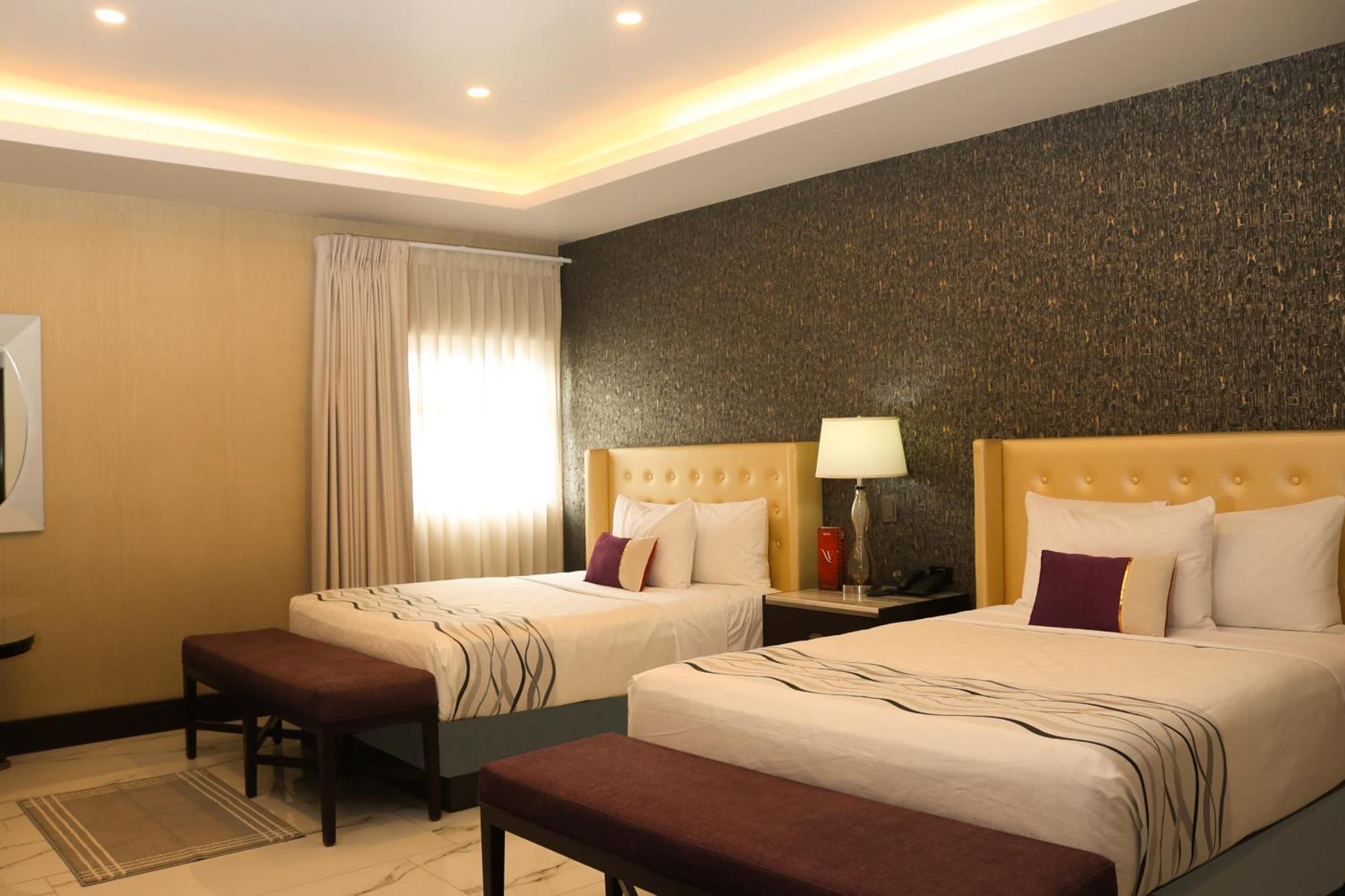 Hotel West Plaza Tijuana