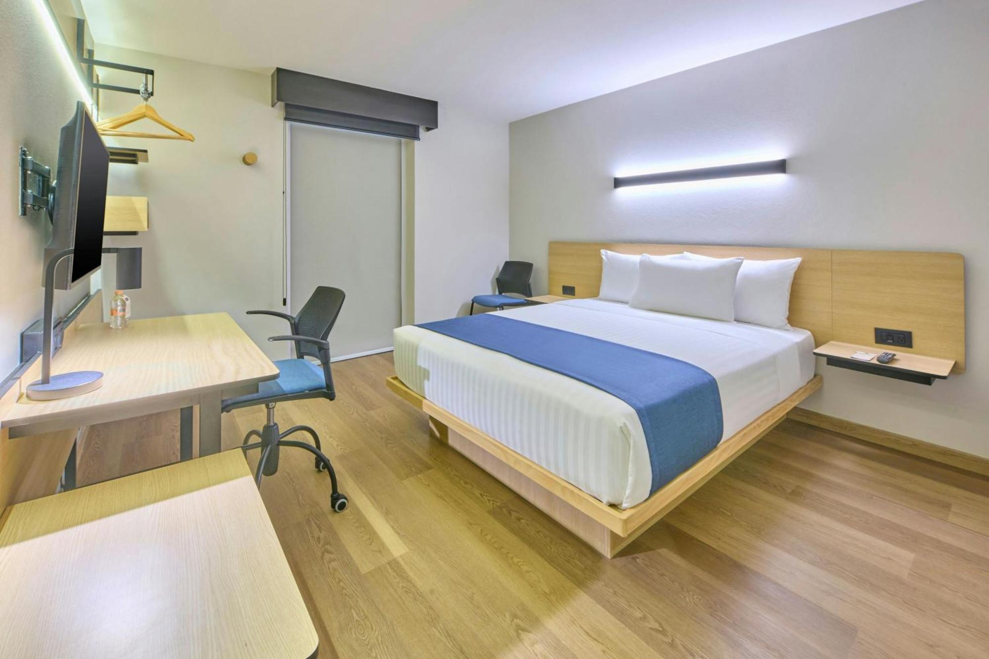 Hotel Express By Marriott El Florido Tijuana