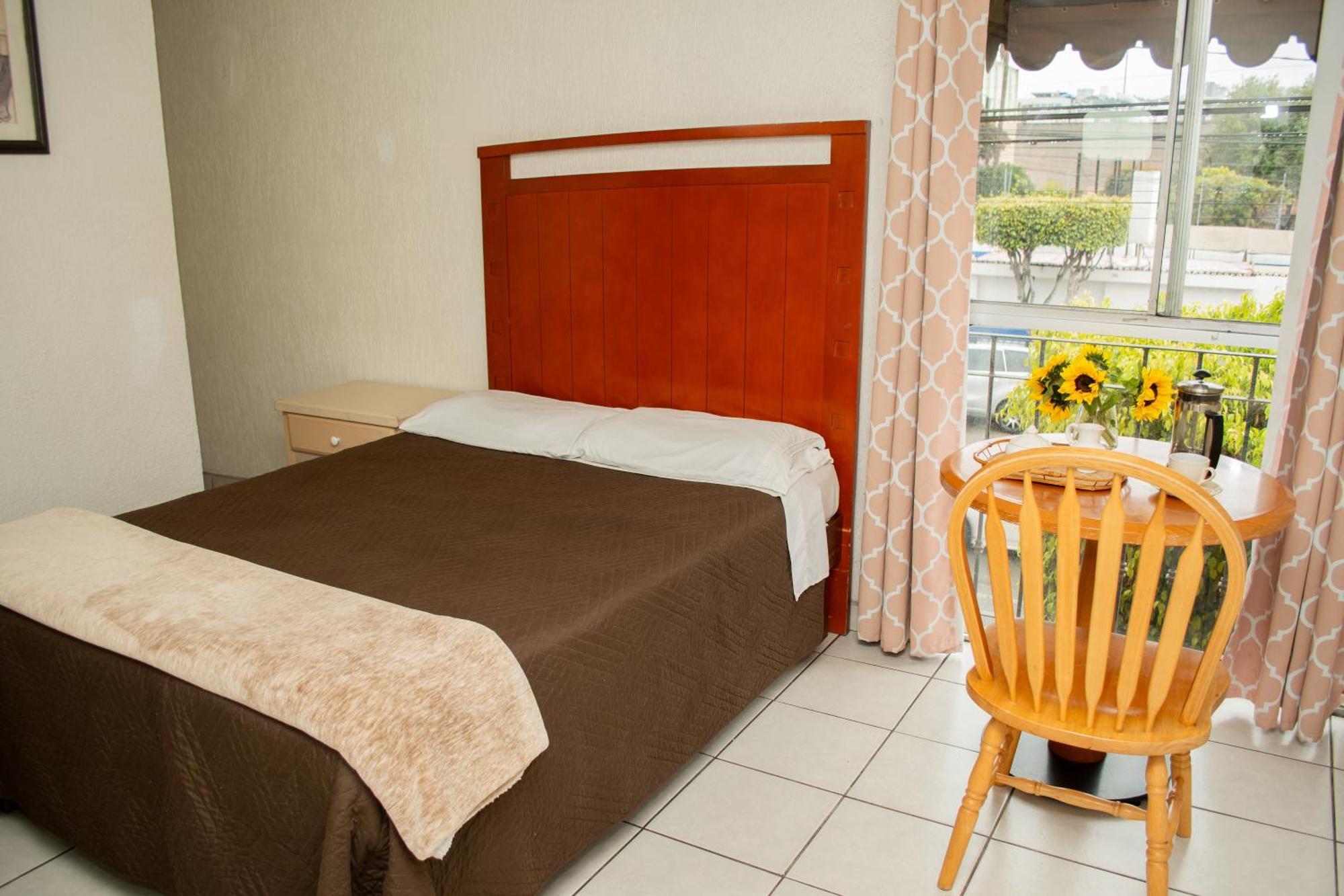 Hotel Colonial 3*