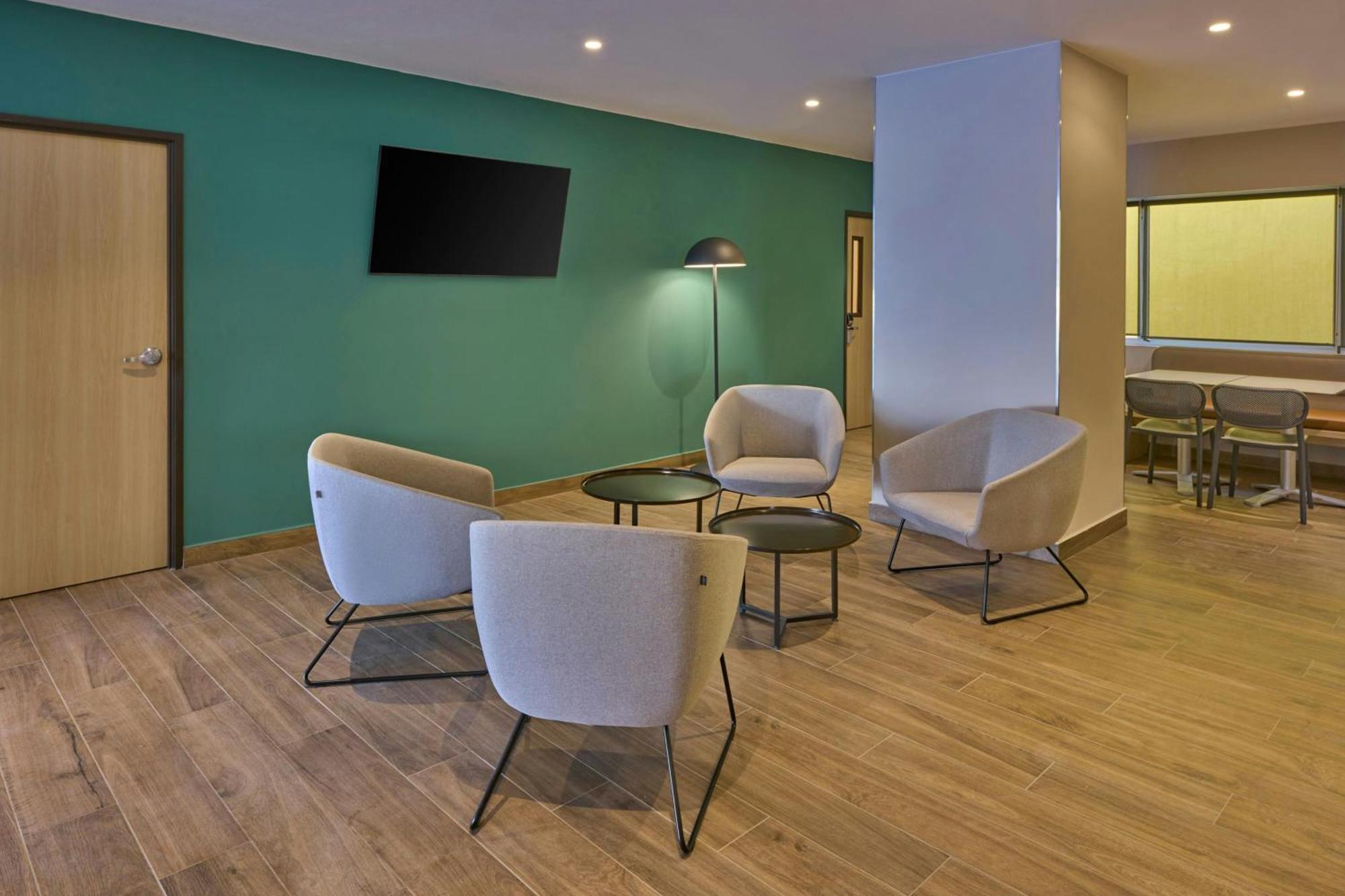 Express By Marriott El Florido