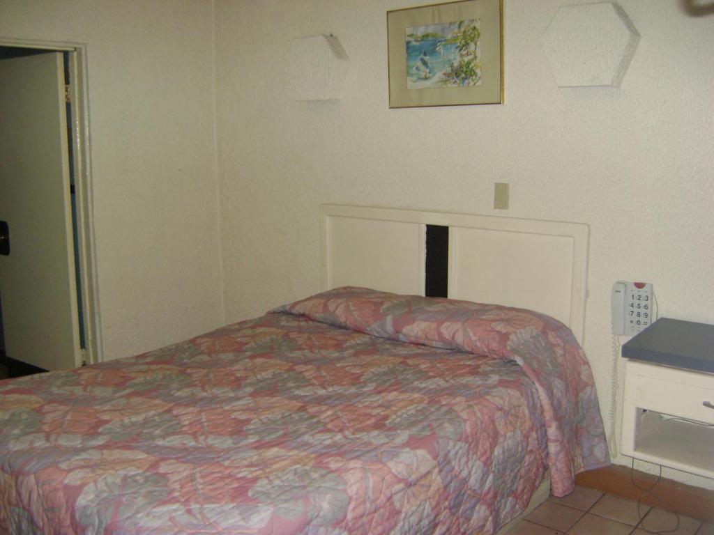 Leon Hotel Tijuana