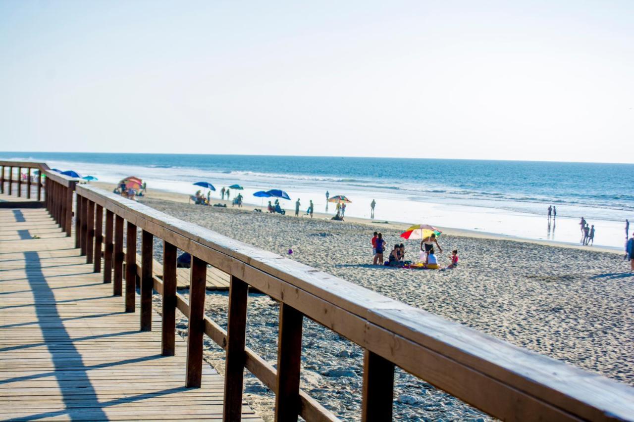 Beachfront - 2 Bdr 2 Bth *