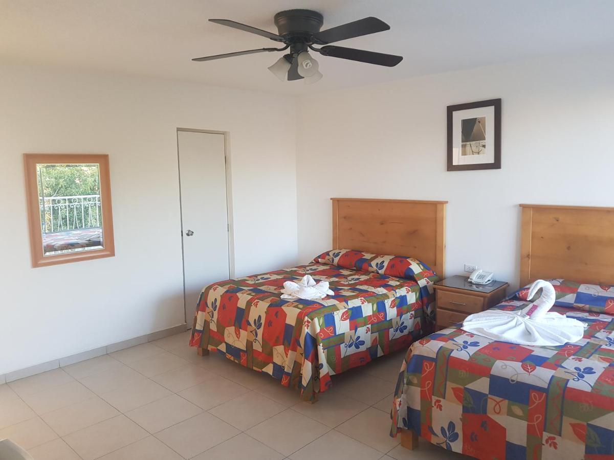 Santa Fe Hotel 2*