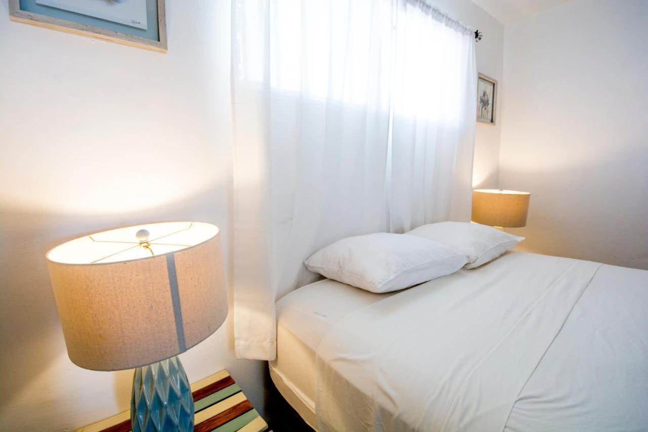 True Beachfront Cozy - 1 Bedroom * Tijuana